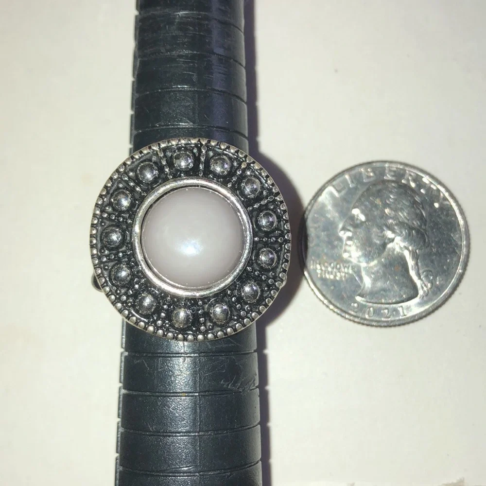 Silver Tone Light Purple Cabochon Halo Ring